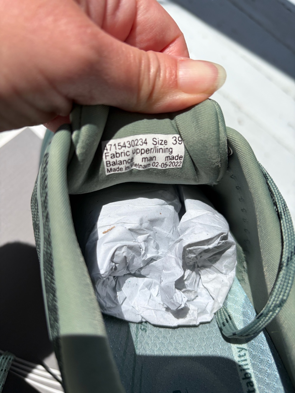 Dansko Green Waterproof Trail Sneakers NEW in box - Picture 7 of 8